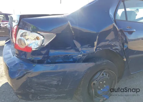 2005 Toyota Corolla Ce z USA, uszkodzony, nr VIN 2T1BR32EX5C442838